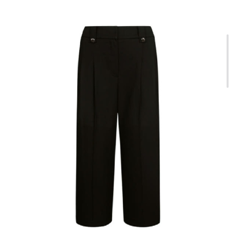 Screenshot_20250927-180112_Samsung Internet.jpg