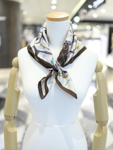 [행복한백화점][아날도바시니]벨리타 실크 스카프 ABFS-20621