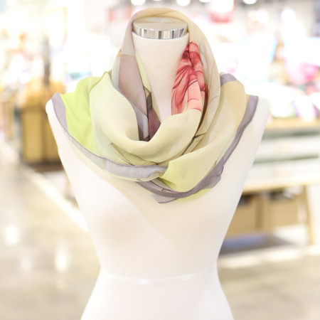 [행복한백화점][아날도바시니]아일라 여성 플라워 스카프 ABSS-21601