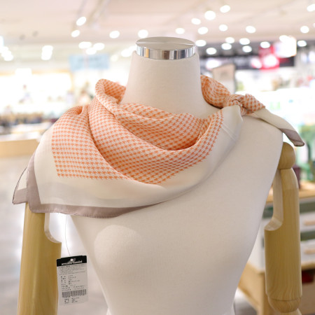 [행복한백화점][아날도바시니]하운드체크 여성 패션스카프