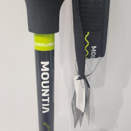 [행복한백화점][마운티아]남녀공용 등산및 야외활동시 좋은 캠포4단스틱 2MQ ST X 1906 BK