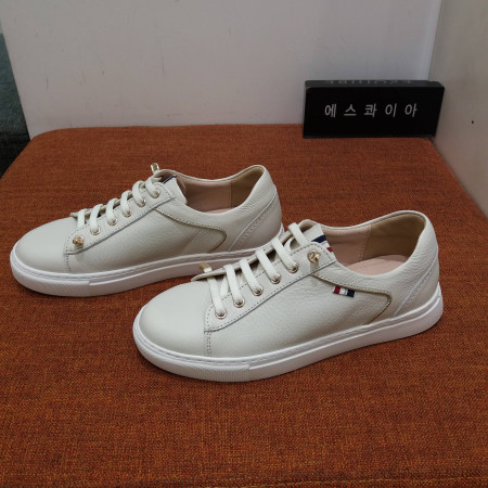 영에이지 여성 깔끔한 밴딩 스니커즈 YAASHZ821