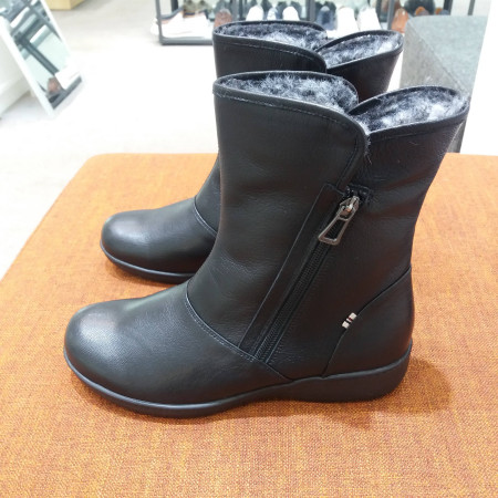 여성 퍼 3센치 경량 논슬립 캐주얼부츠 영에이지  631