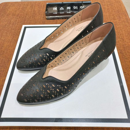 [행복한백화점][에스콰이아]특가 여성5센치 양가죽 V라인 검정구두 PF8SHP501