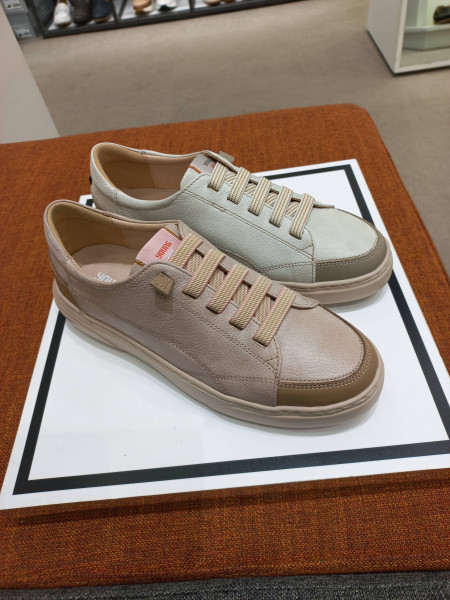 여헝 양가죽 밢편한 밴딩 스니커즈 핑크 베이지