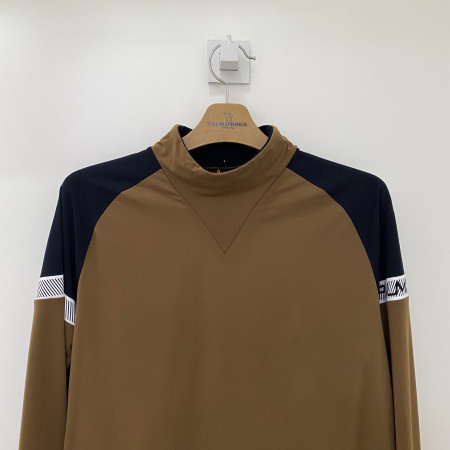 팜스프링스 소매배색 하이넥 변형 반목티셔츠 브라운 남성 STTM213107