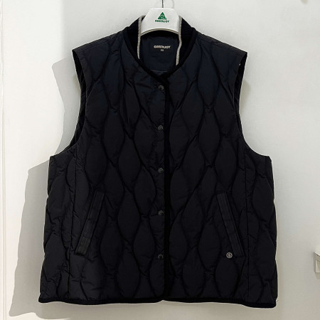 [행복한백화점][그린조이]사선 퀼팅 다운 베스트 블랙 여성 조끼 GF23WV01W