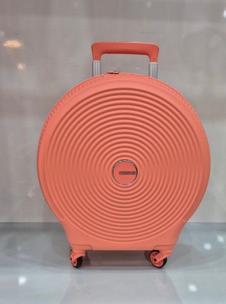 [행복한백화점][아메리칸투어리스터]큐리오 18인치 원형캐리어 LIVING CORAL AO846053  o5