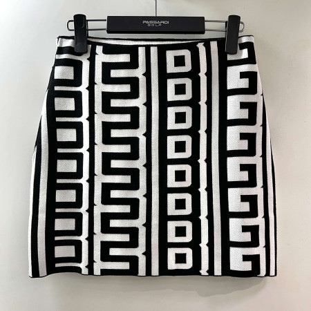 [행복한백화점][파사디]패턴 니트 스커트 블랙 여성 간절기 치마 P24FKK331S